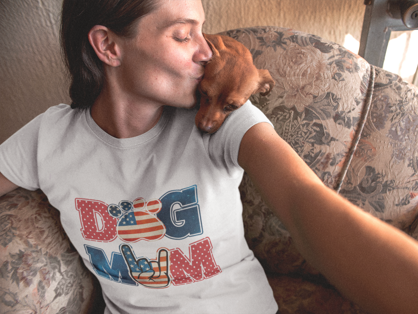 Dog Mom USA T-Shirt